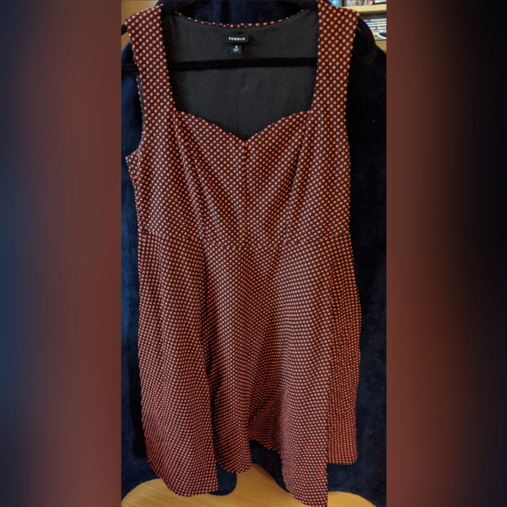 Sleeveless skater dress